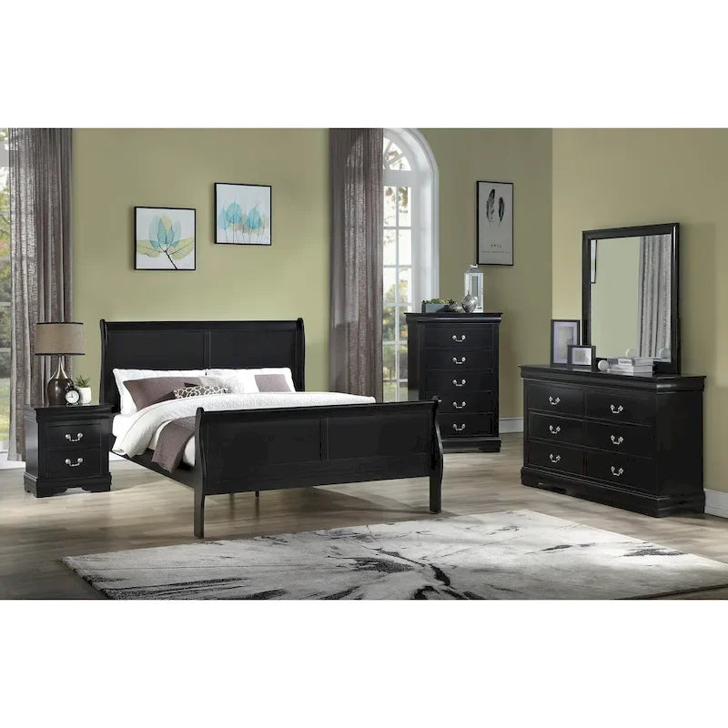Chambre à coucher en bois noir avec lit traîneau